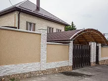 Пример оформления интерьера камнем Алибек фото 11